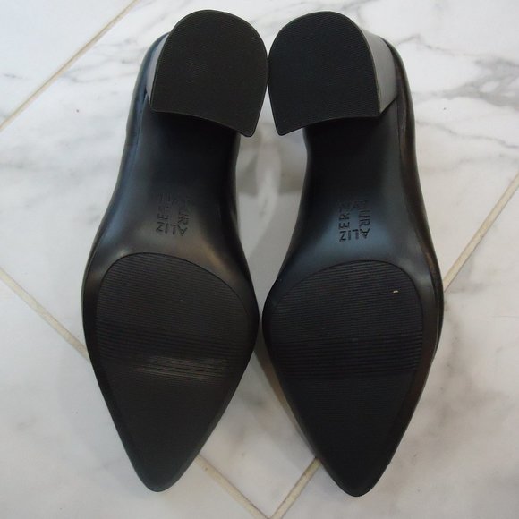Naturalizer Black Heels Classic Design - Picture 12 of 15